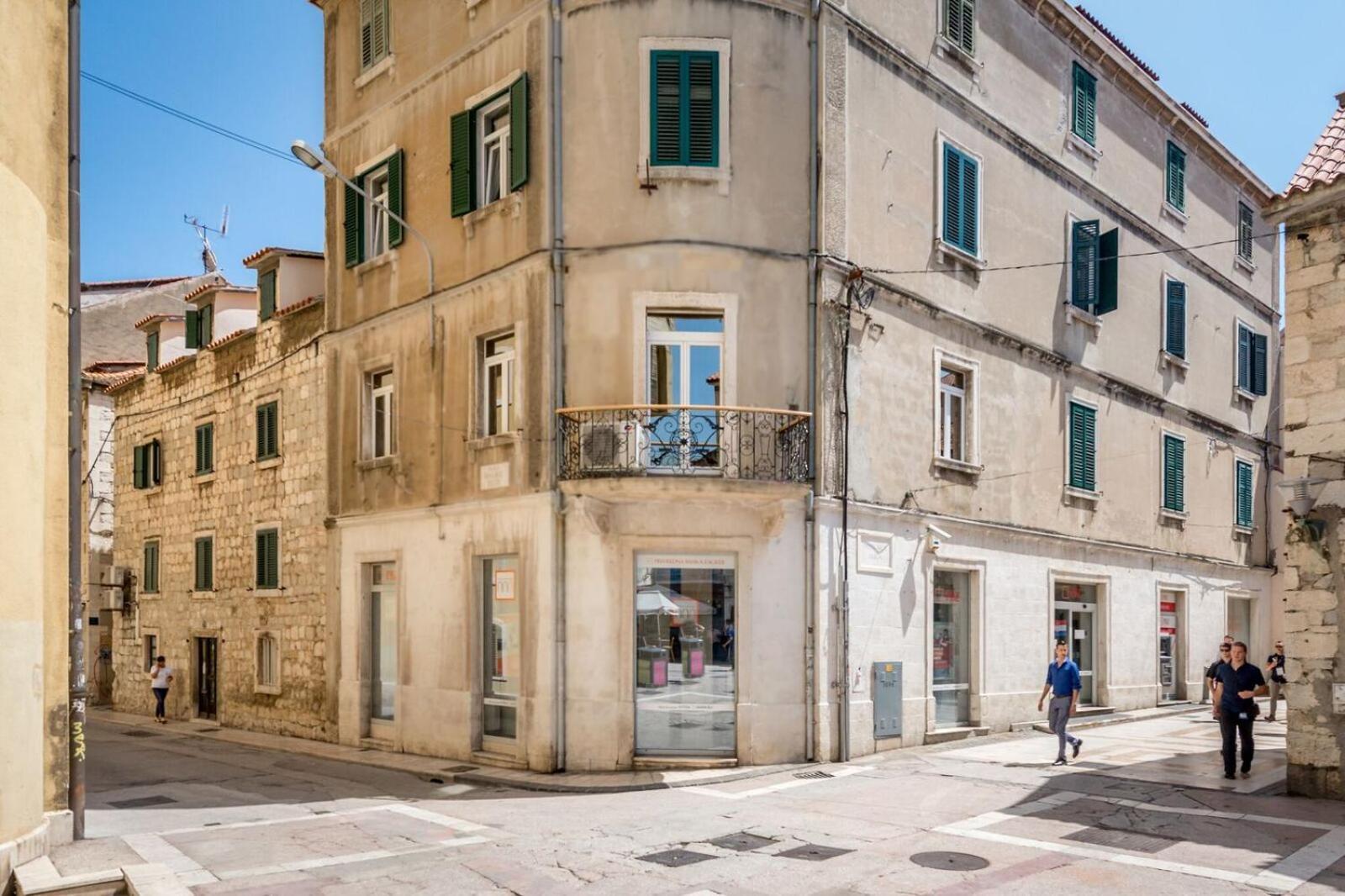 Royal Theatre Apartment Split Bagian luar foto